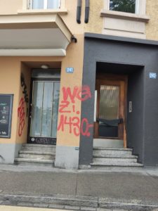 Zuerich Schweiz Schmierereien Graffitis Sprayereien Littering A5