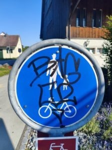 Greifensee sprayereien spray graffitis 004