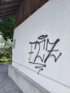 Pfäffikon zh sprayereien spray graffitis 003