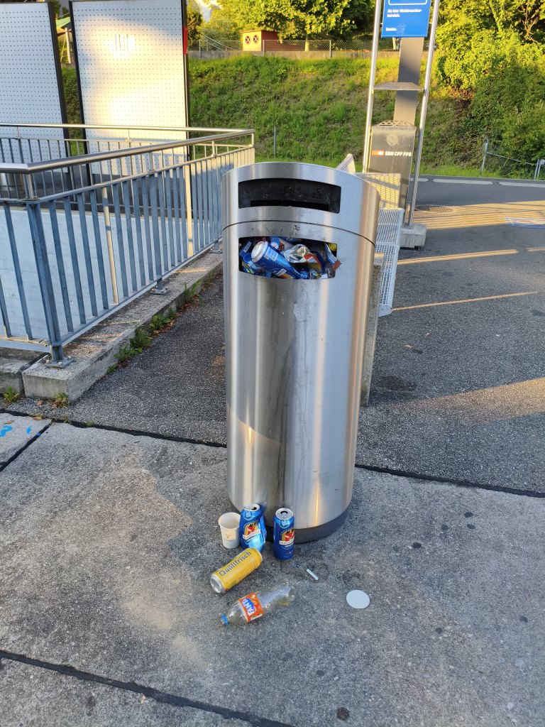 Männedorf sprayereien littering graffiti 12