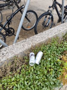 Root sprayereien littering graffiti 5