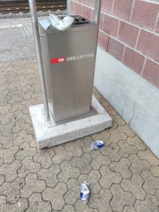 Root sprayereien littering graffiti 6