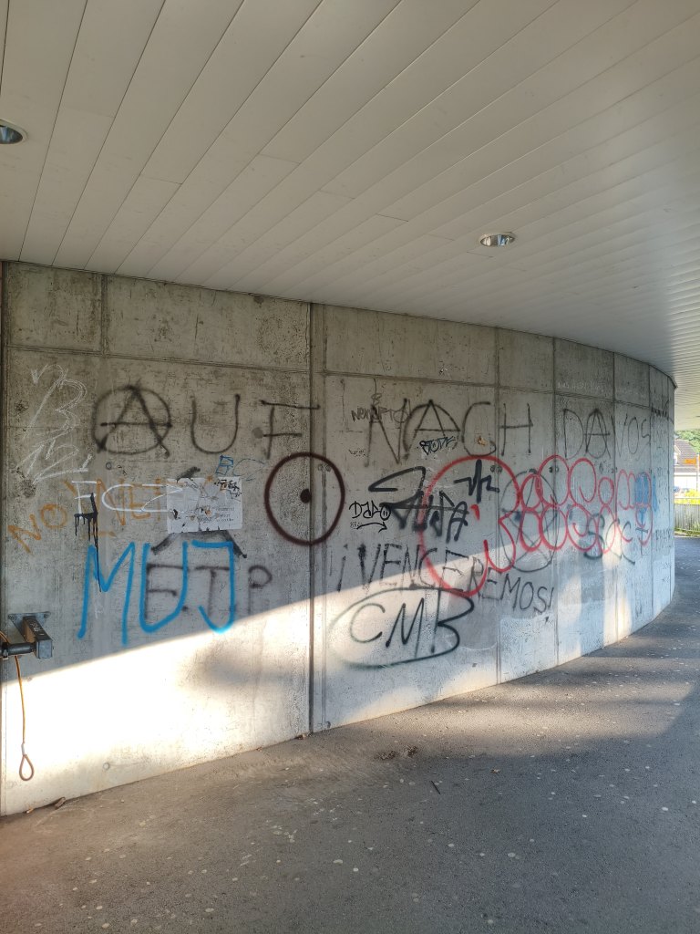 Stäfa sprayereien littering graffiti 1