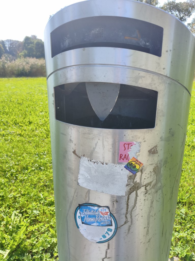Kreuzlingen graffiti sprayereien abfall kleberli 1 50