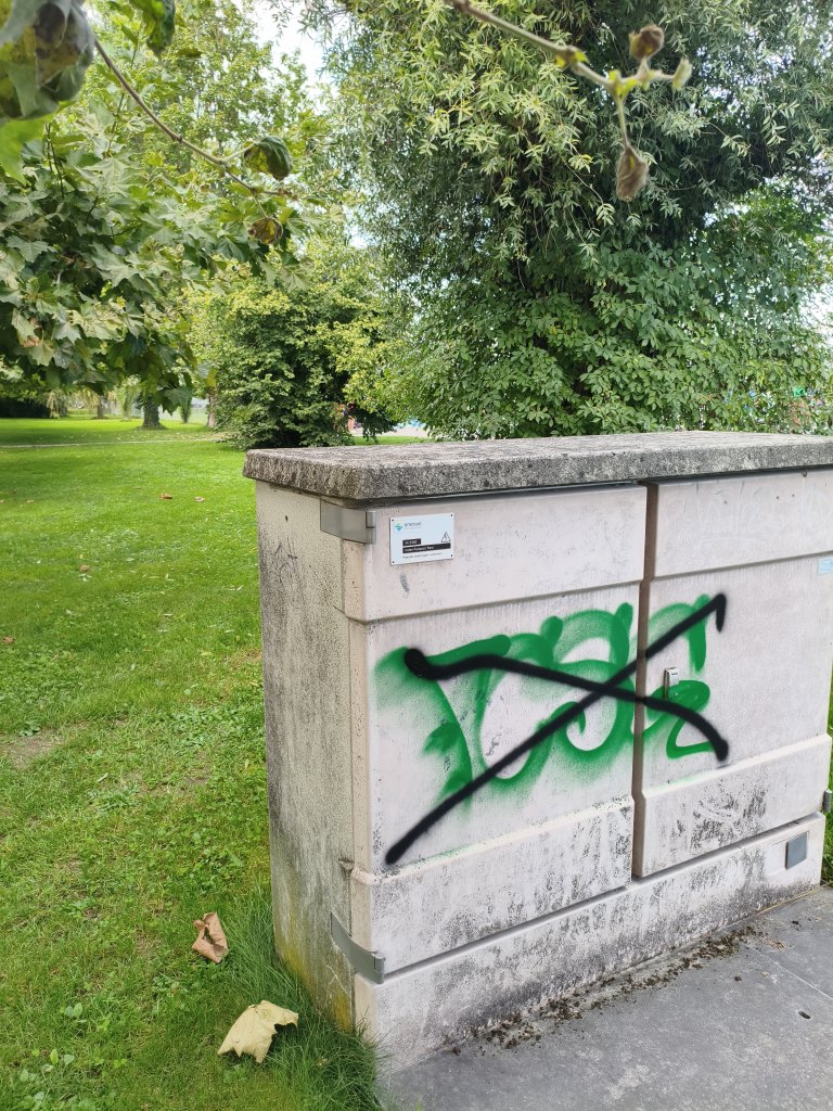 Kreuzlingen graffiti sprayereien abfall kleberli 1 58